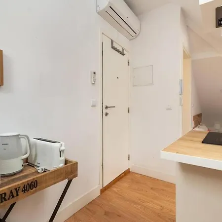 My Fair - Bica Charm Apartment *